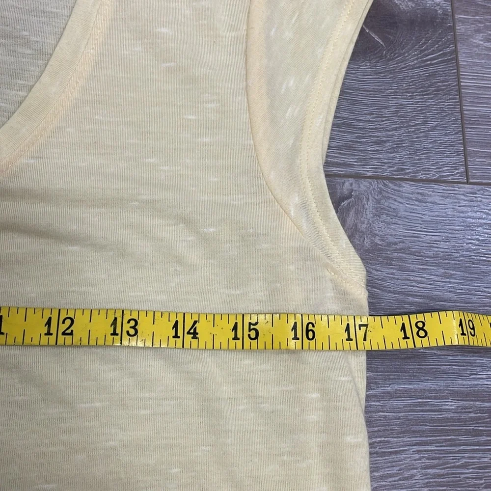 The North Face V-Neck Slub Cap Sleeve Tee Yellow M - Picture 5 of 12